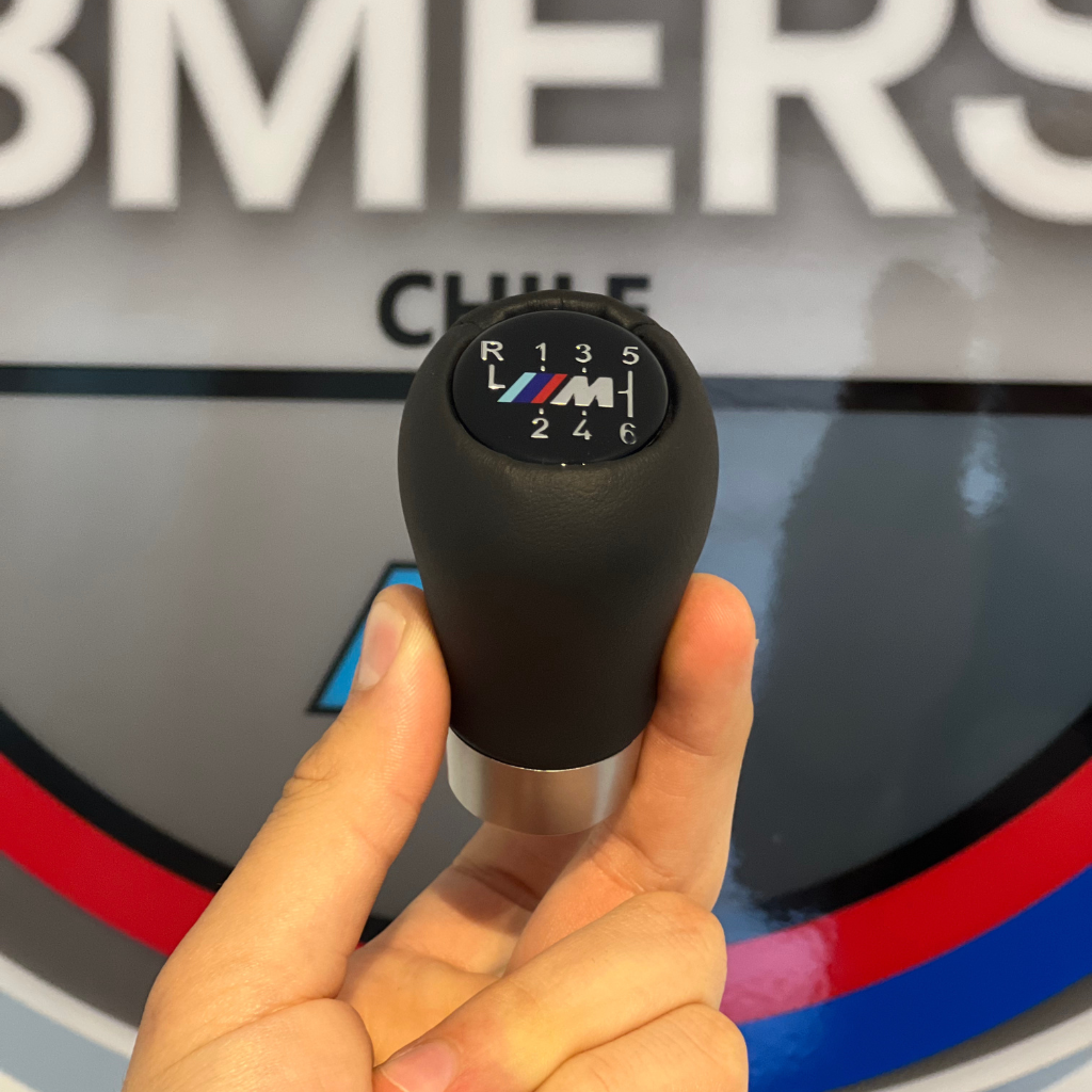 M smooth leather gear knob, 6-speed