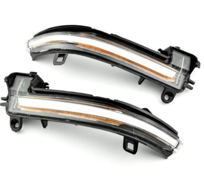 Sequential mirror lights