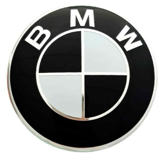 Black and white trunk emblem 74MM