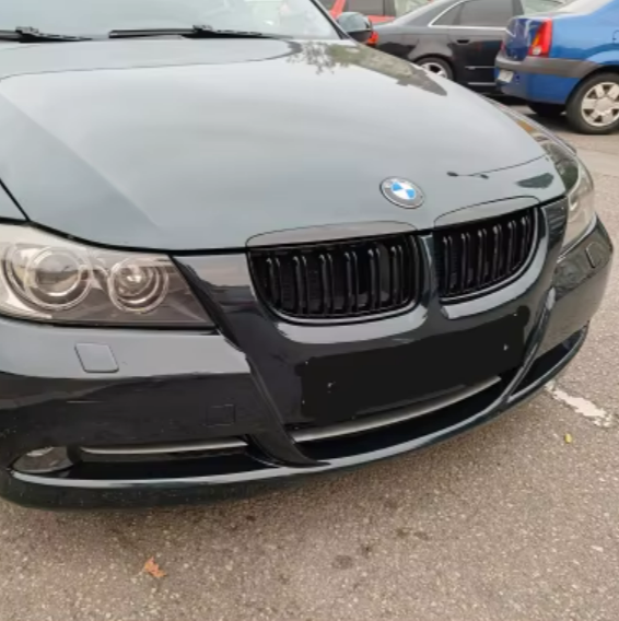 Gloss black double front grille for BMW E90 PRE-LCI 3 series