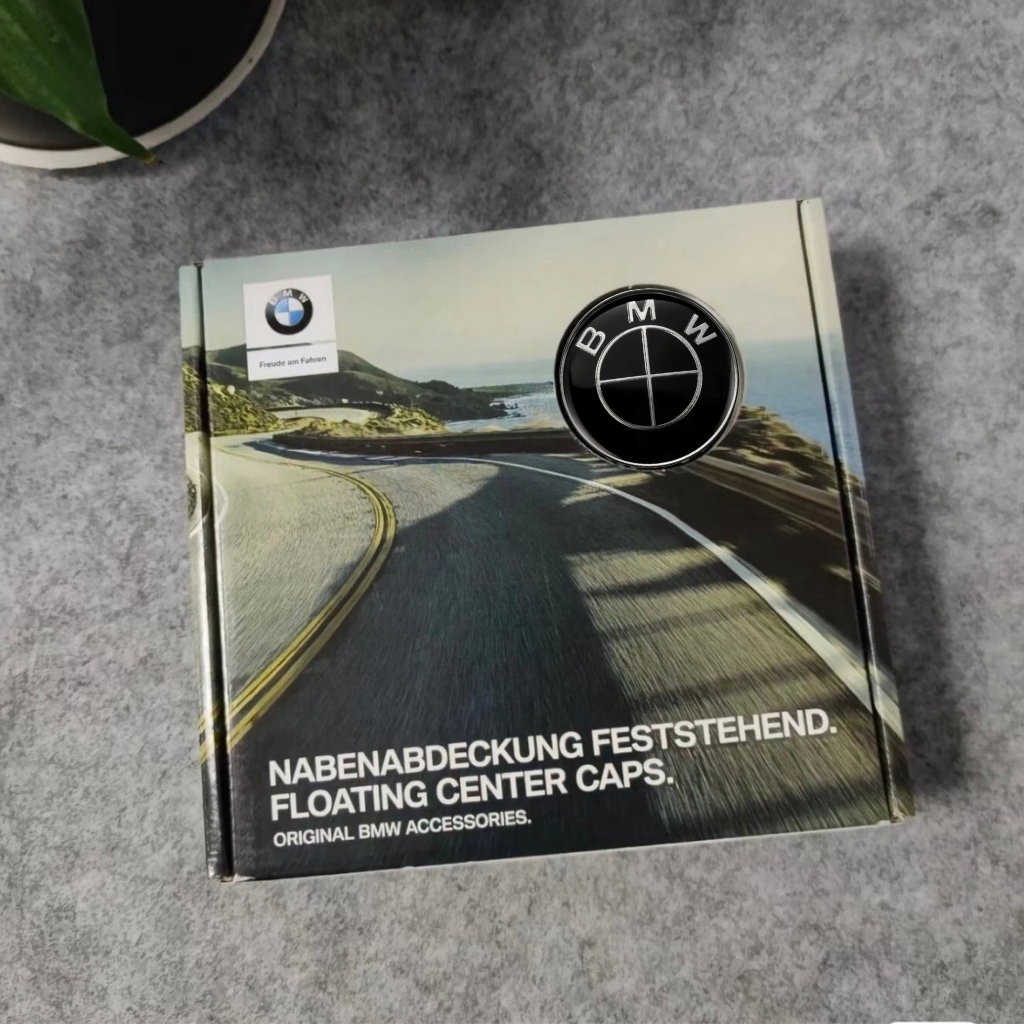 BMW Floaring wheel center caps / static effect (4 pieces)
