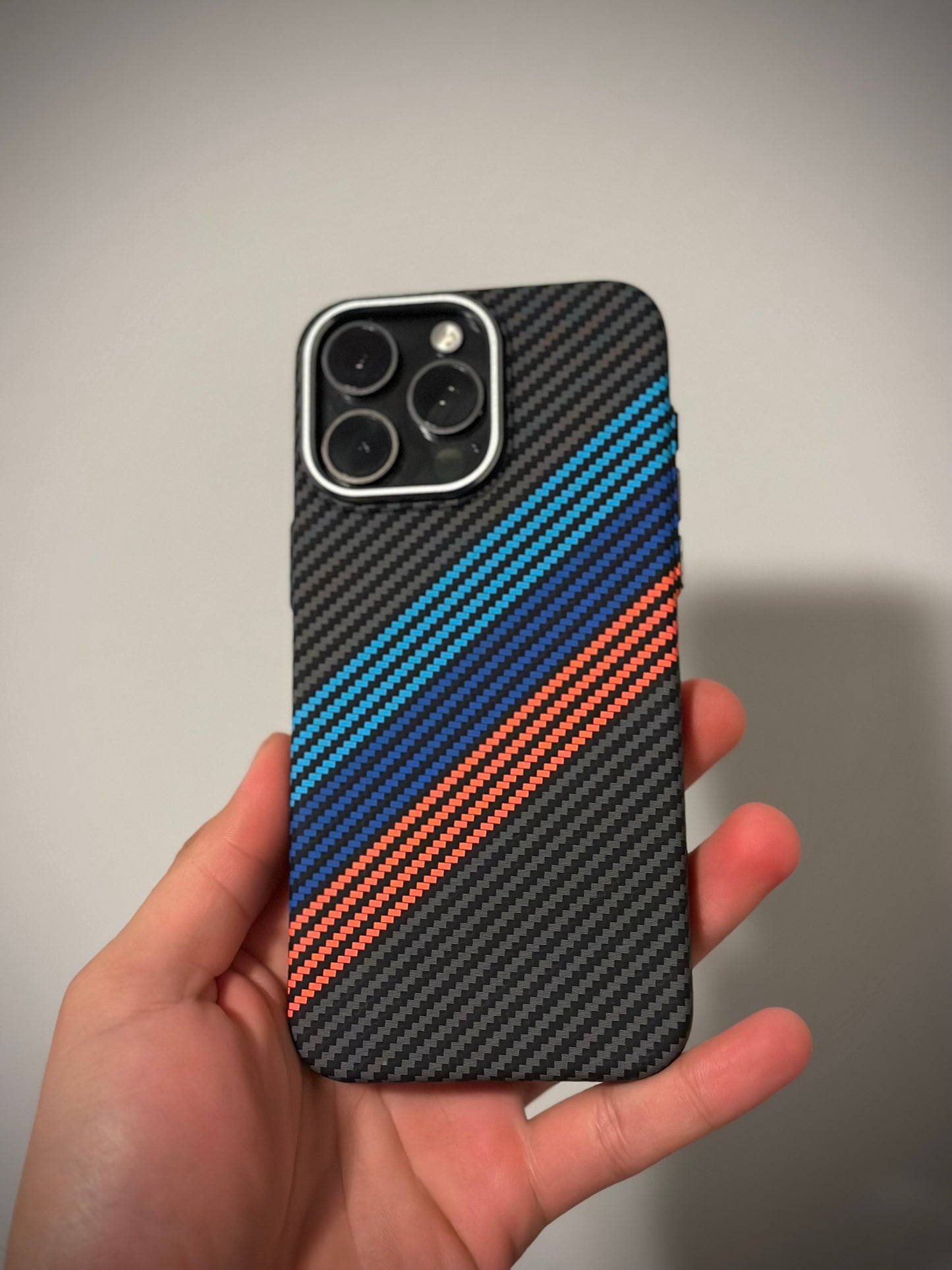 BMW M iPhone case with ultralight Magsafe