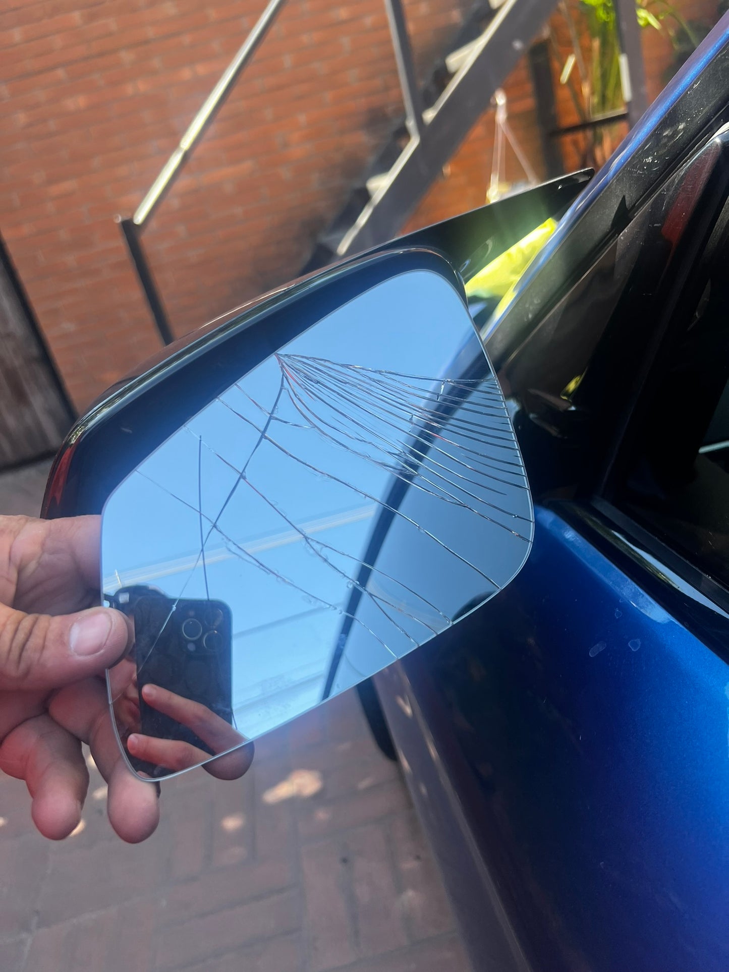 Heated side mirror glass for BMW F bodies