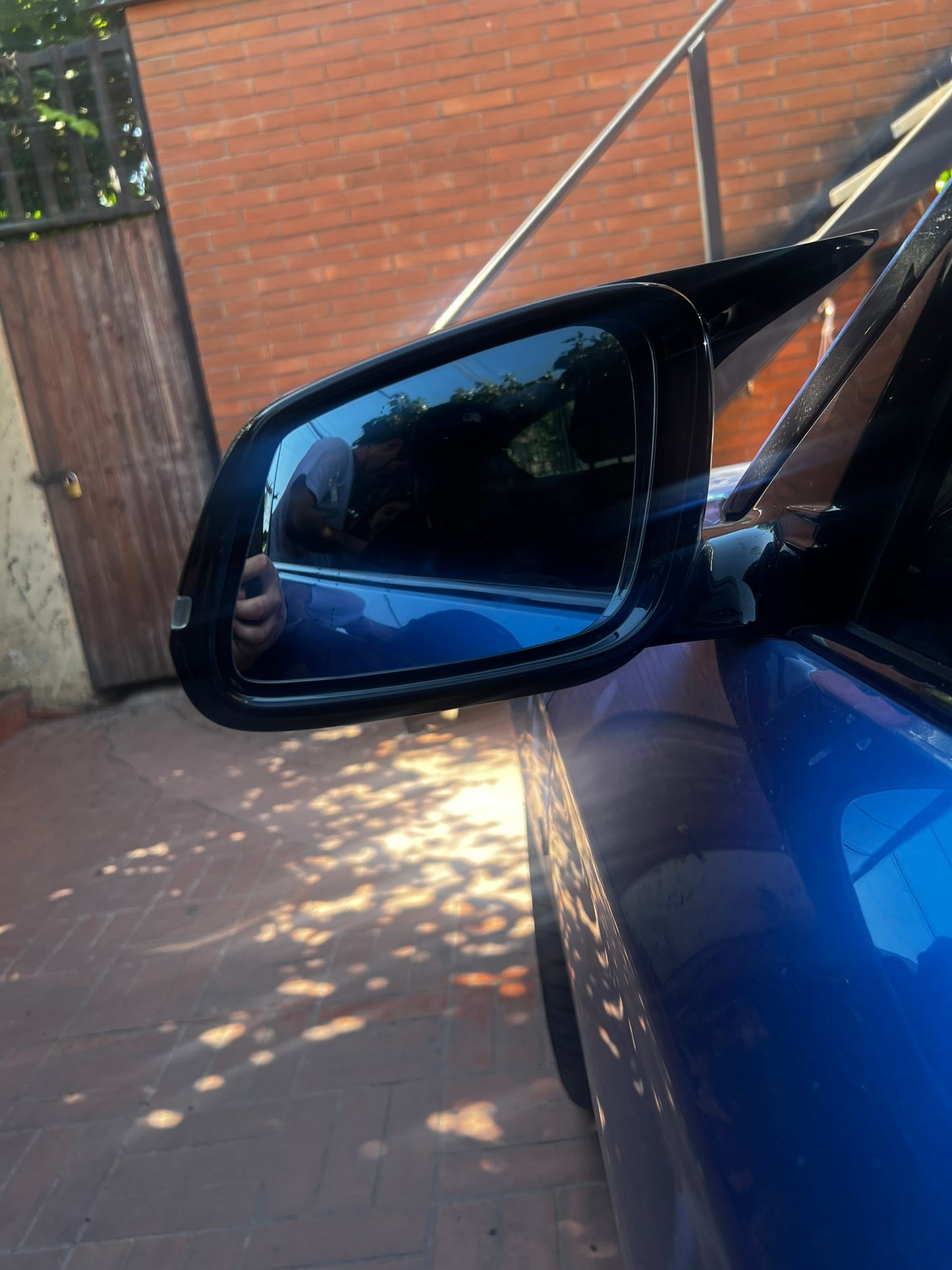 Heated side mirror glass for BMW F bodies