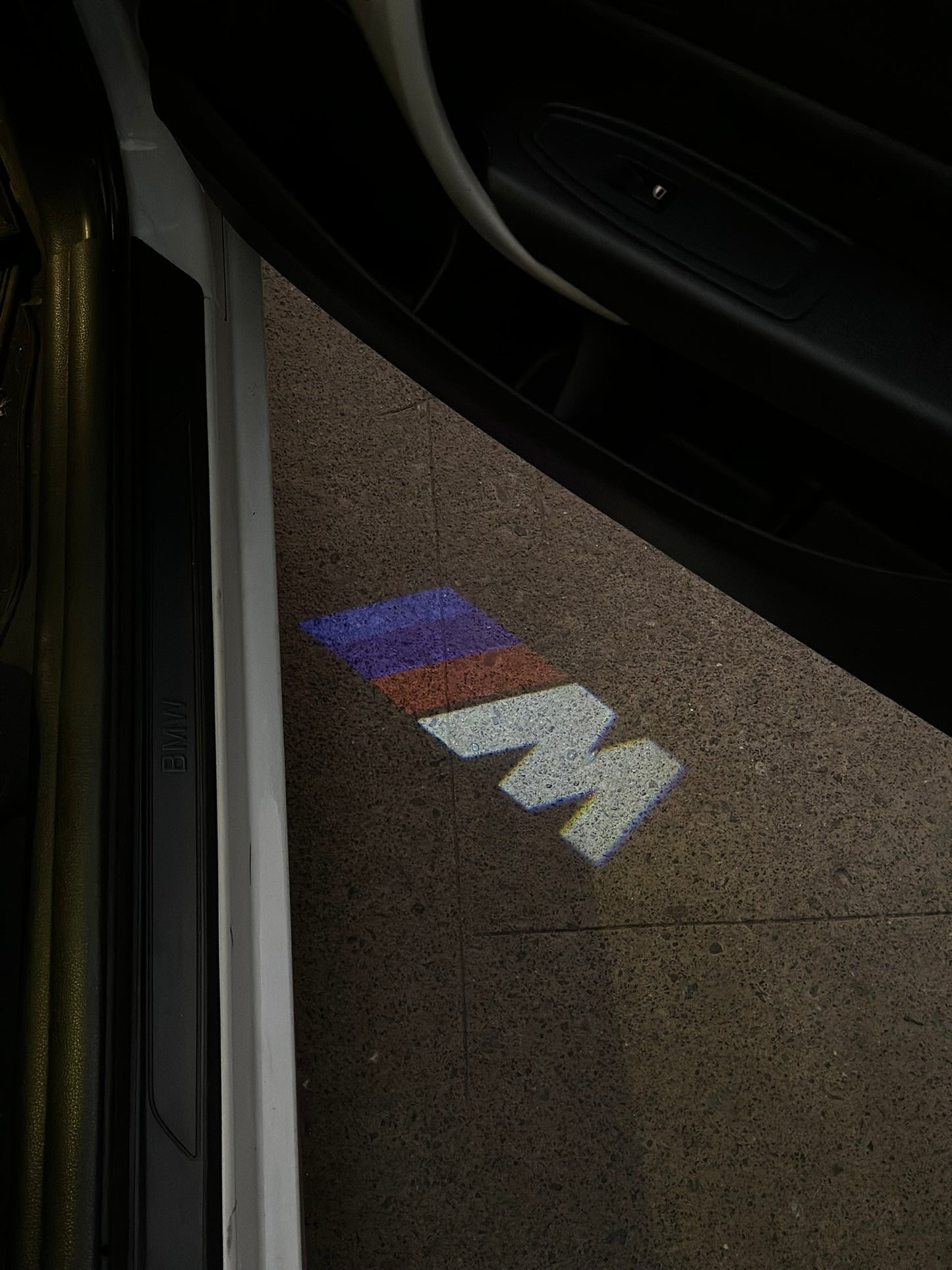 BMW M courtesy lights