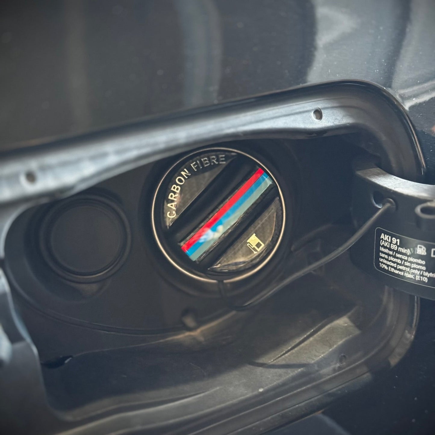 BMW M Carbon fiber for fuel tank cap